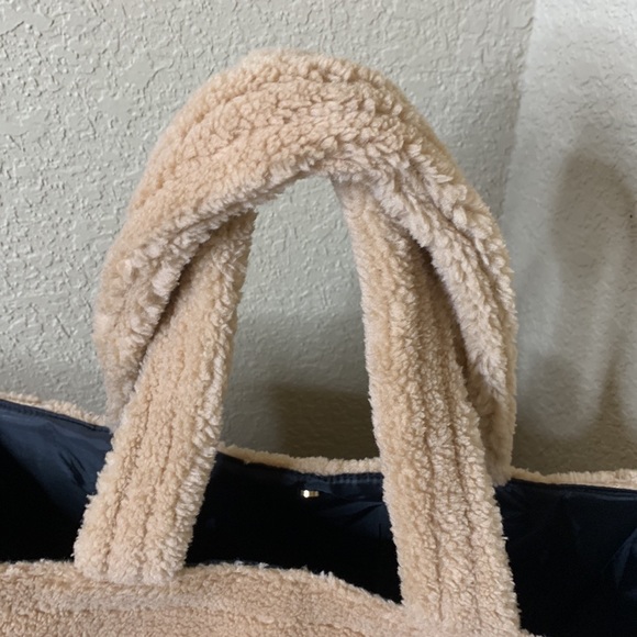 Victoria’s Secret plush Sherpa Bag Brown - Picture 3 of 8